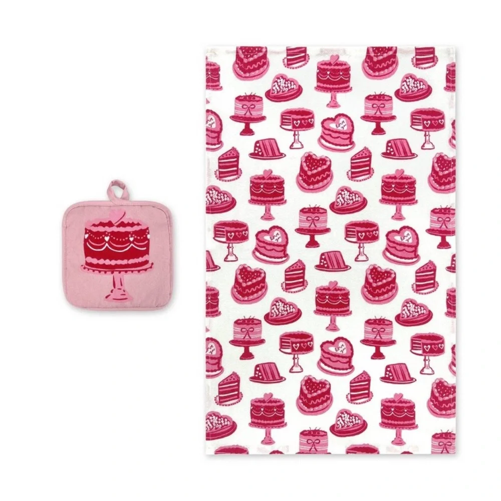 Dishtowel and Pot Holder Set Cake - Bullseye's Playground™